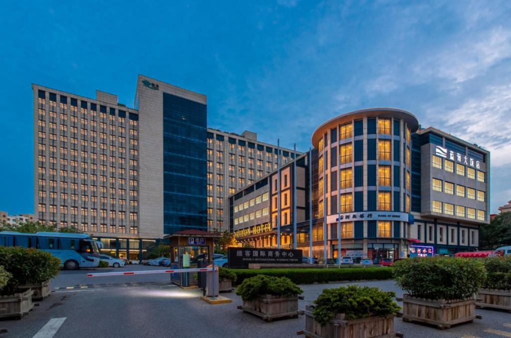 Qingdao Blue Horizon Hotel Licang Exterior photo